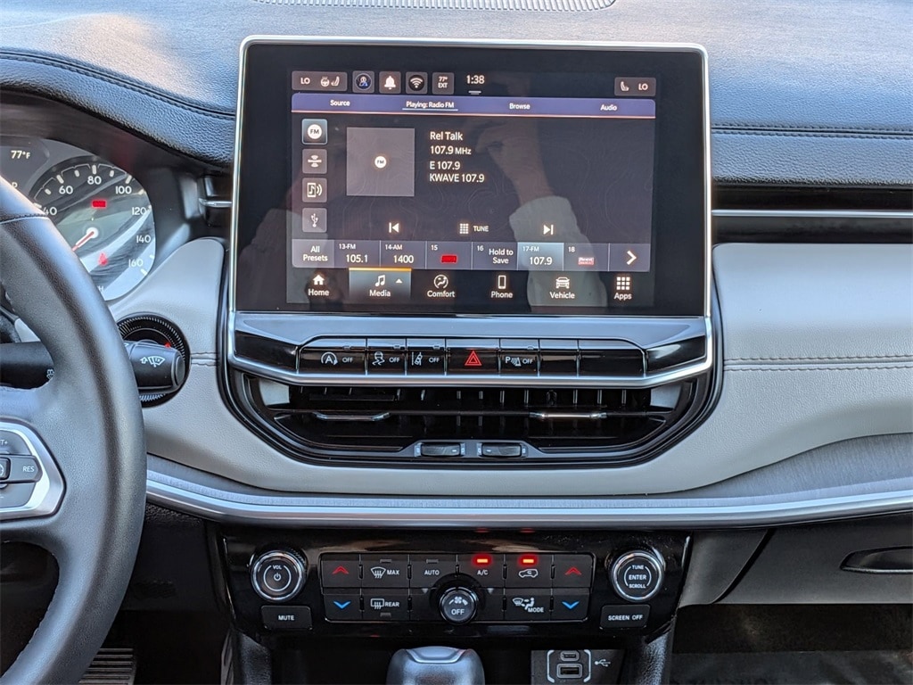 Thumbnail: 2025 Jeep Compass - 22