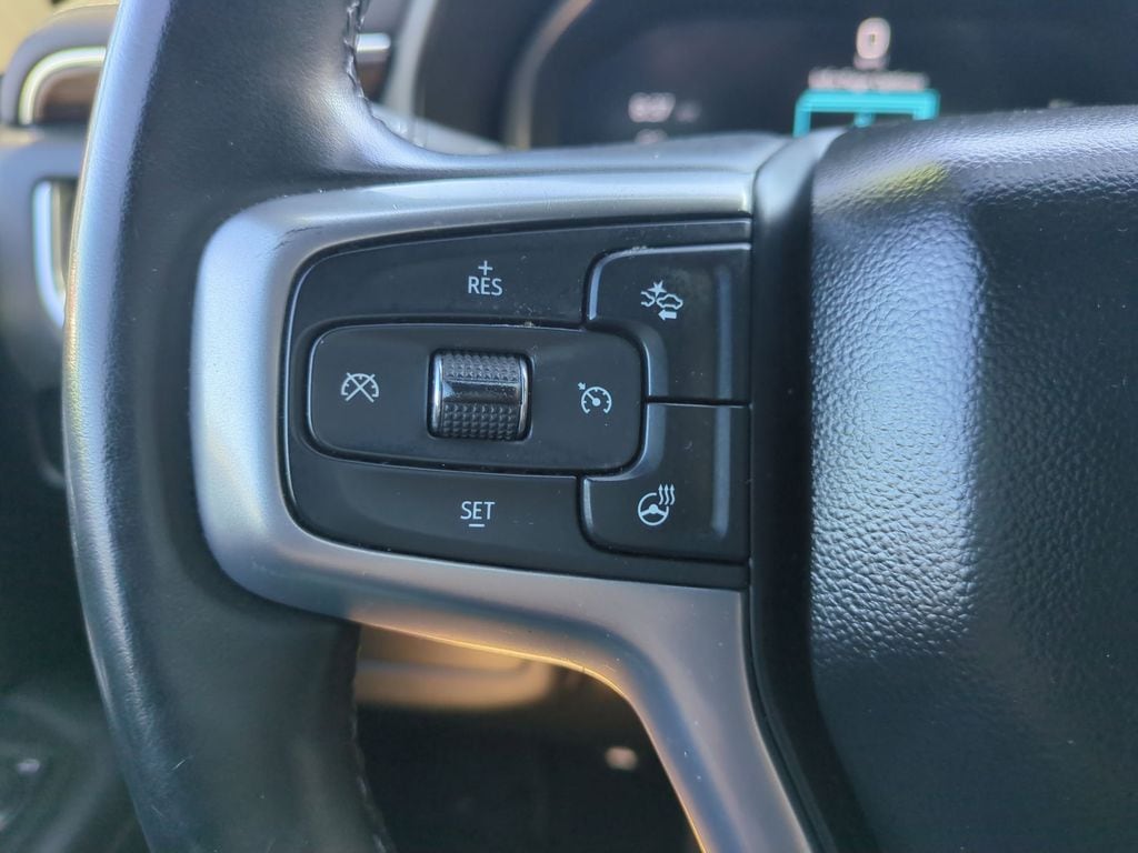 Thumbnail: 2024 Chevrolet Tahoe - 21