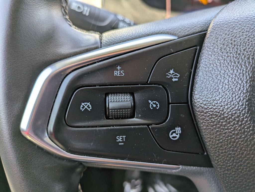 Thumbnail: 2025 Chevrolet Trax - 21