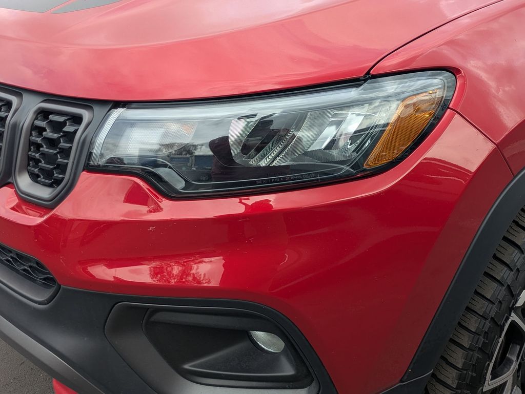 Thumbnail: 2025 Jeep Compass - 11
