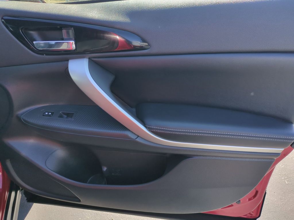 Thumbnail: 2025 Mitsubishi Eclipse Cross - 32