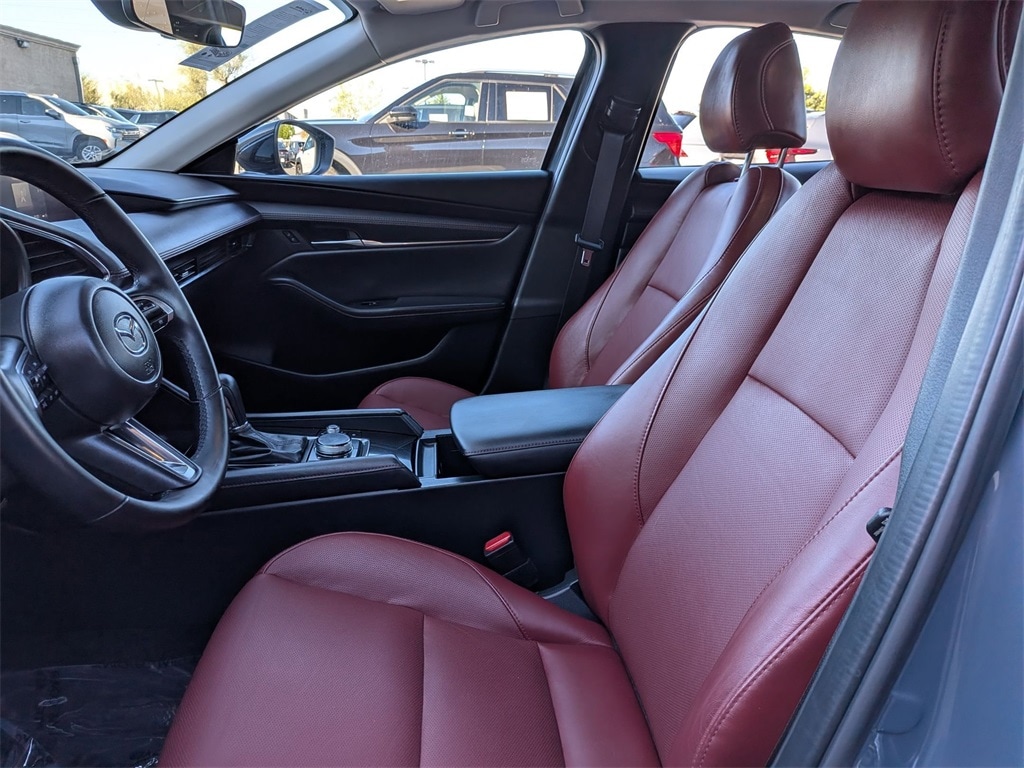 Thumbnail: 2025 Mazda Mazda3 - 19