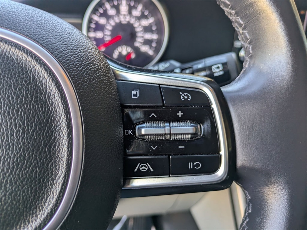 Thumbnail: 2024 Kia Carnival - 23