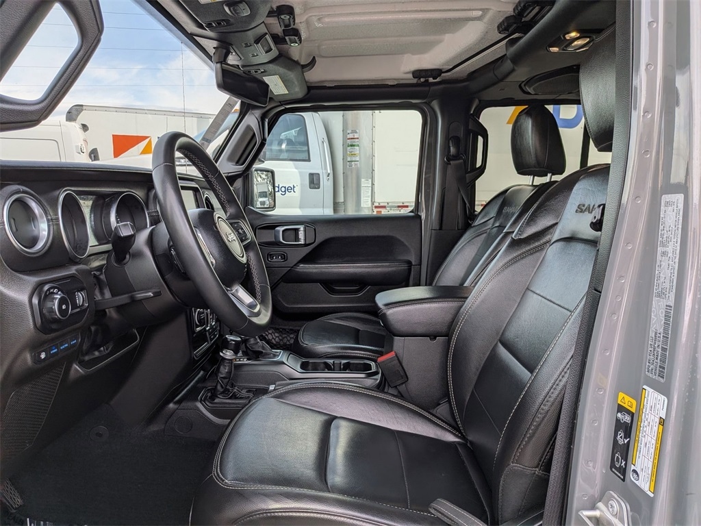 Thumbnail: 2023 Jeep Wrangler - 14