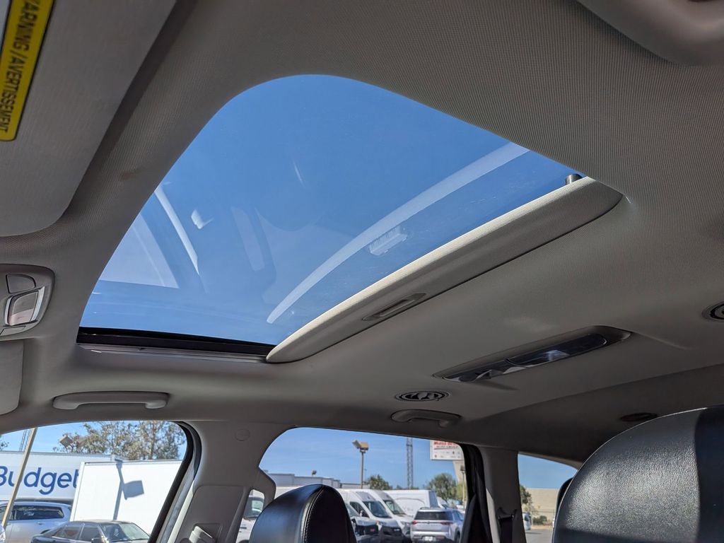 Thumbnail: 2025 Kia Telluride - 17