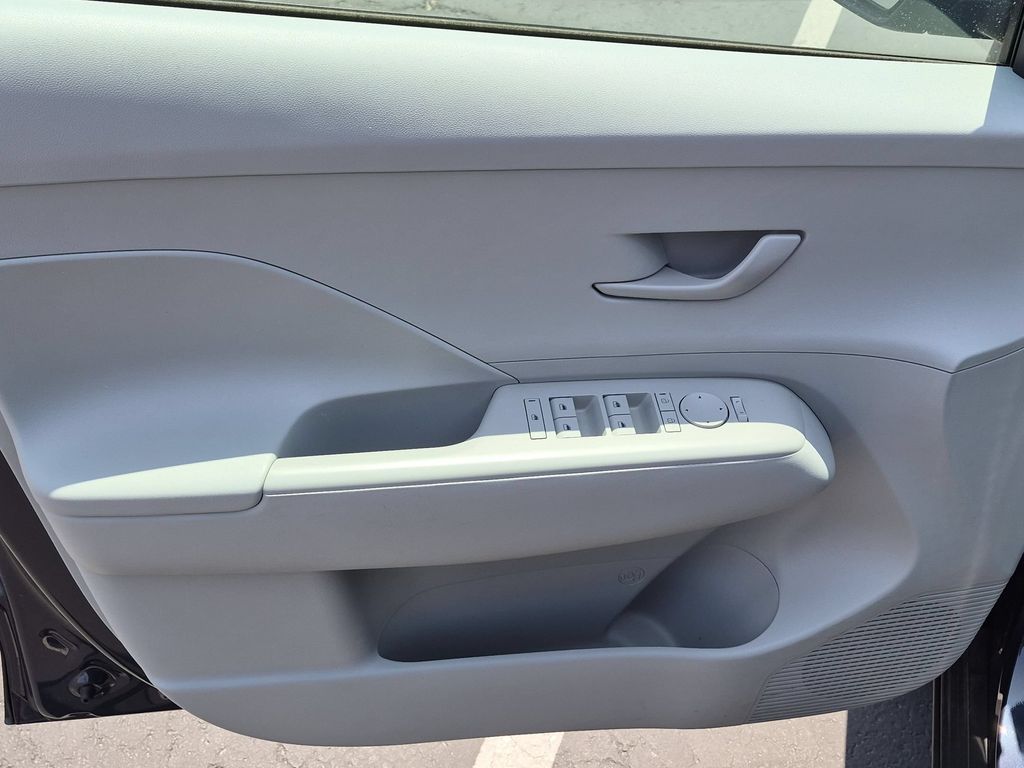 Thumbnail: 2025 Hyundai Kona - 11