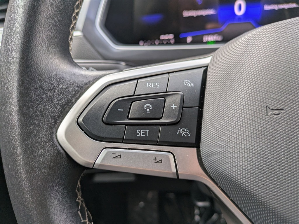 Thumbnail: 2024 Volkswagen Tiguan - 21