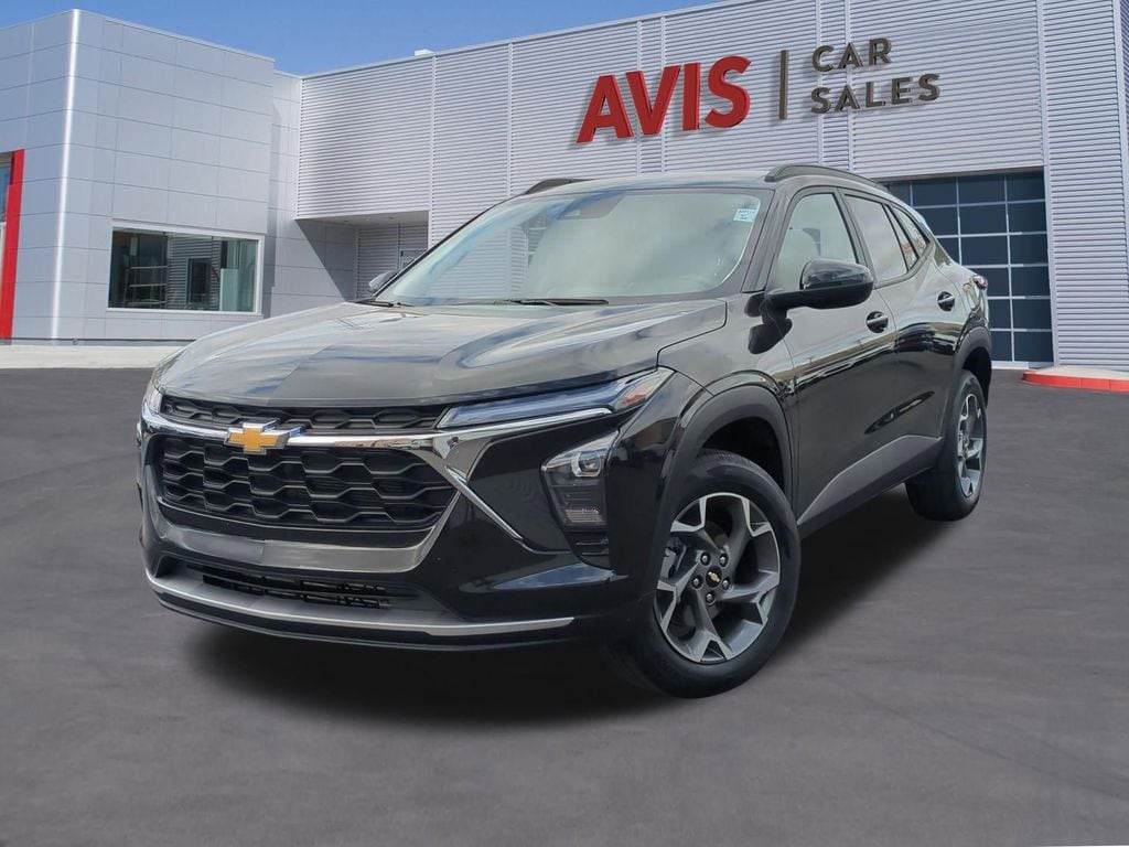 2025 Chevrolet Trax LT's photo