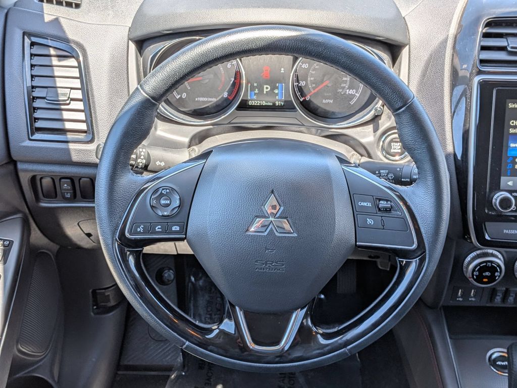 Thumbnail: 2025 Mitsubishi Outlander Sport - 33