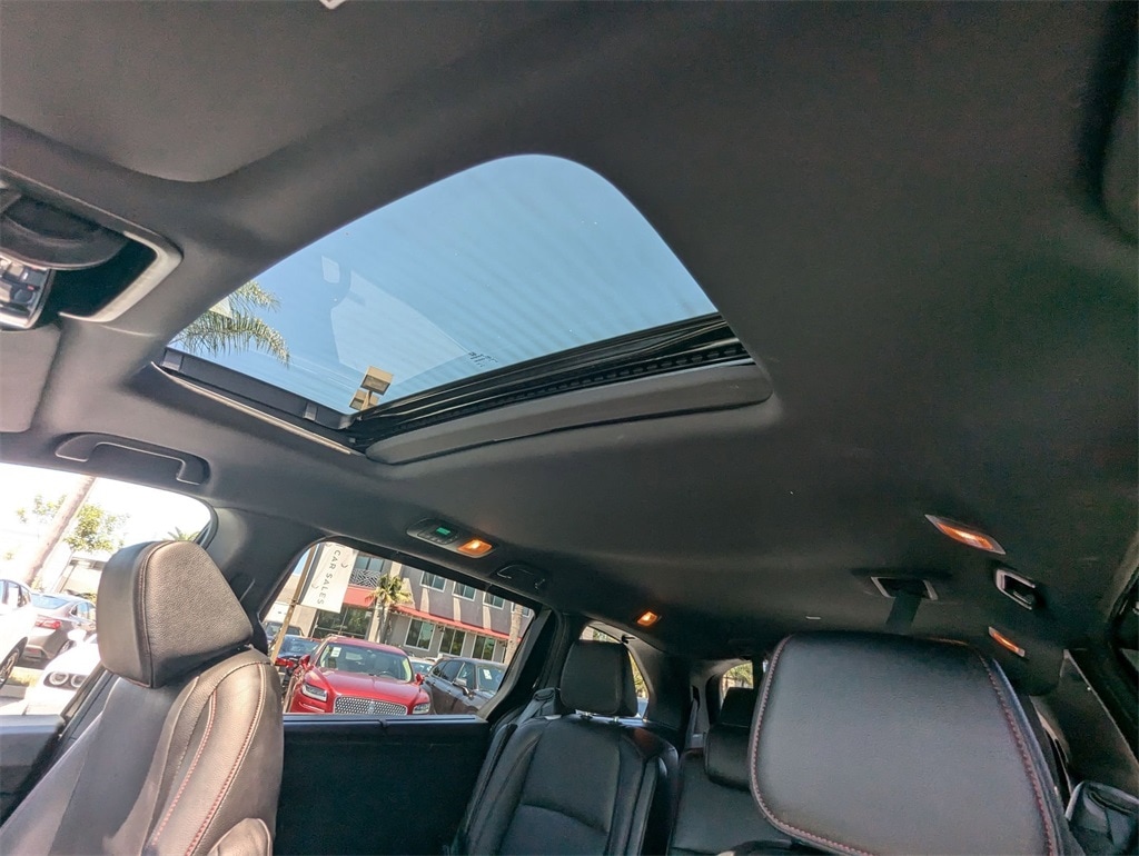 Thumbnail: 2023 Honda Odyssey - 25