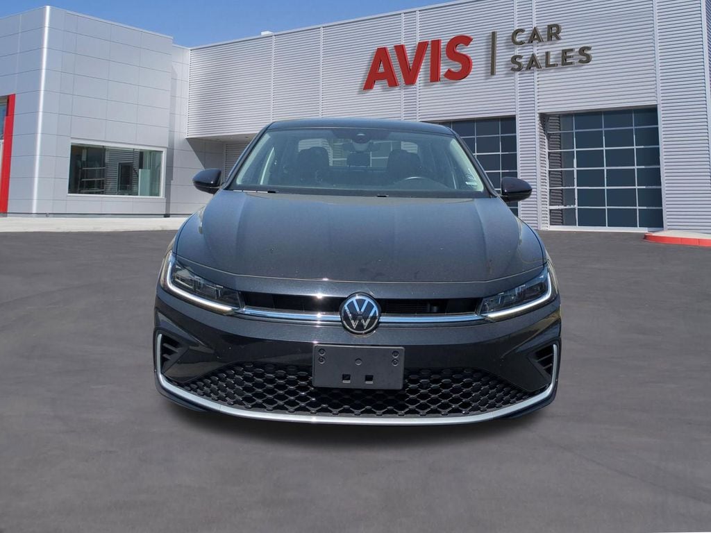 Thumbnail: 2025 Volkswagen Jetta - 2