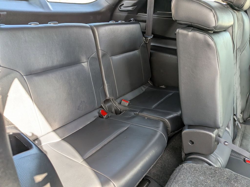 Thumbnail: 2024 Mitsubishi Outlander - 28