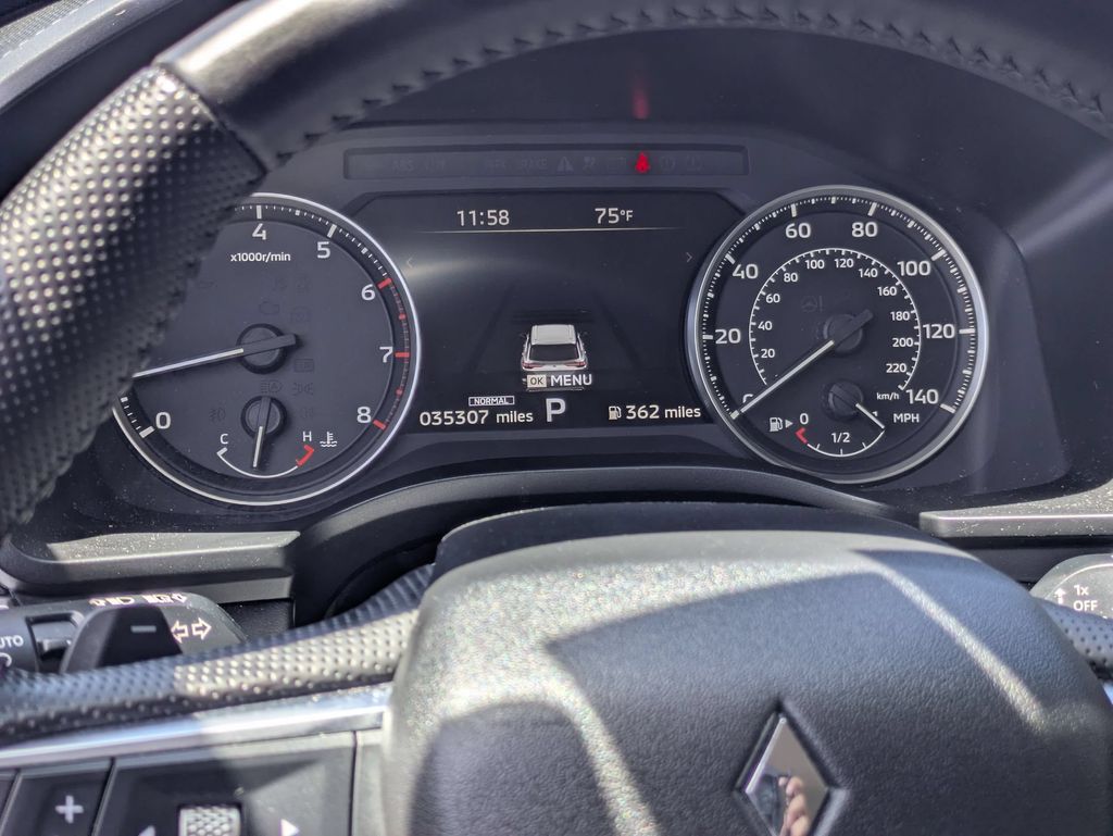 Thumbnail: 2025 Mitsubishi Outlander - 20