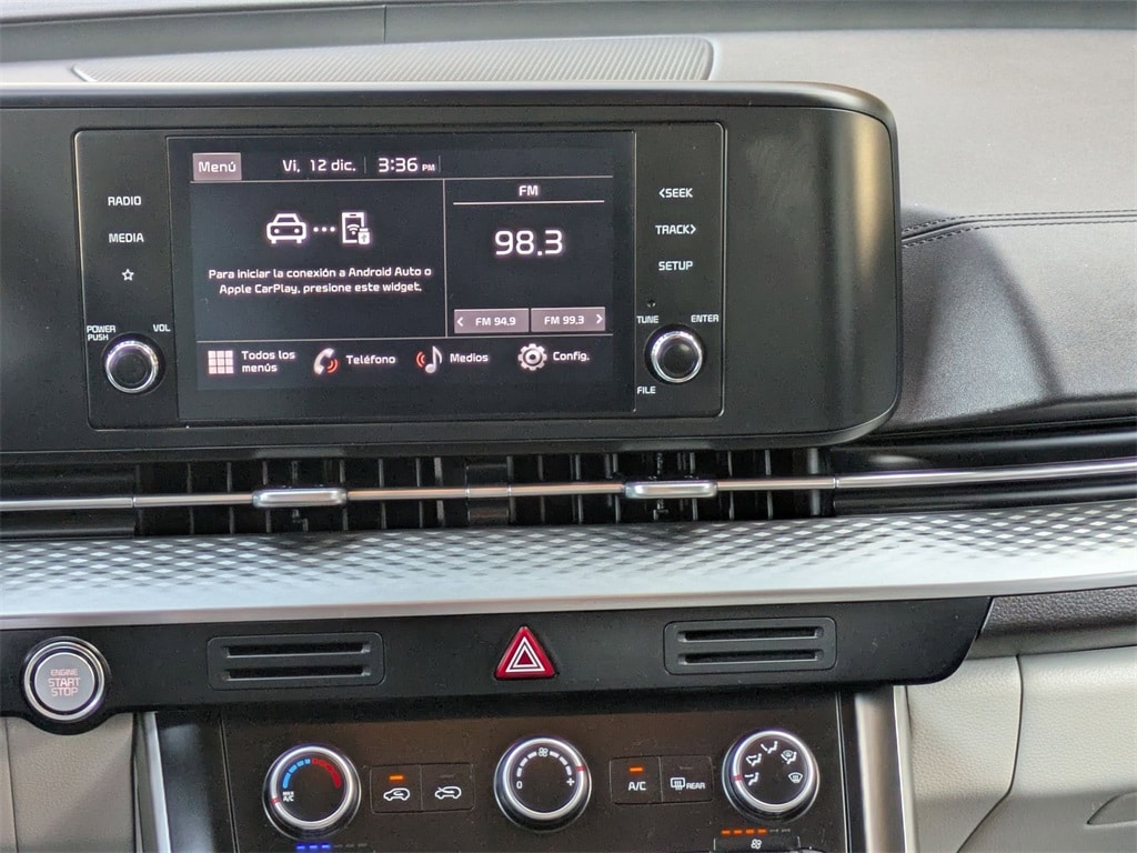 Thumbnail: 2024 Kia Carnival - 17