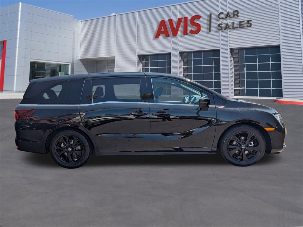 Thumbnail: 2023 Honda Odyssey - 5