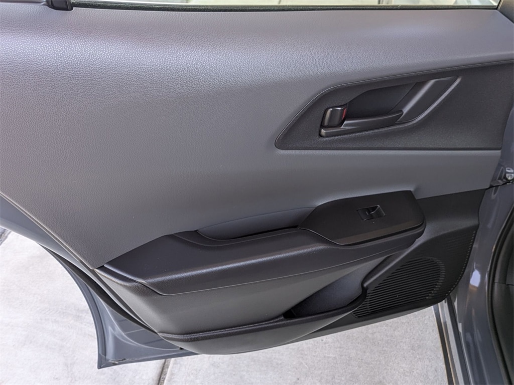 Thumbnail: 2025 Toyota Prius - 27