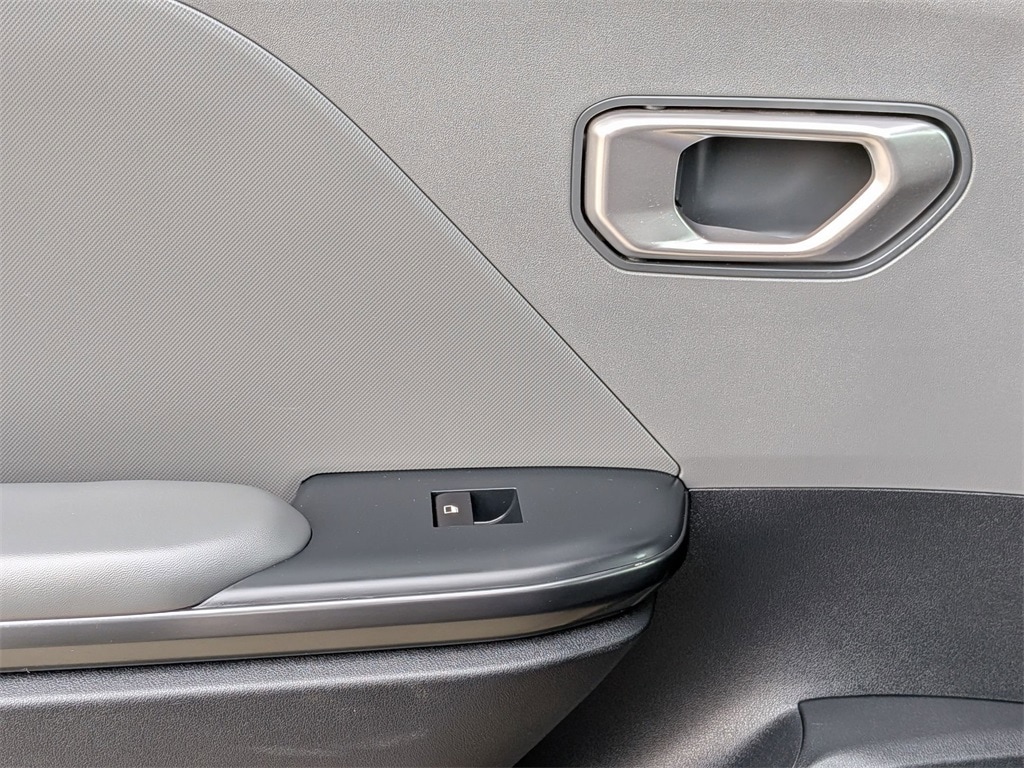 Thumbnail: 2025 Kia K4 - 26