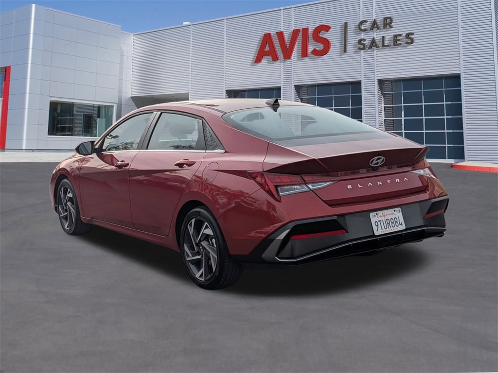 Thumbnail: 2025 Hyundai Elantra - 9