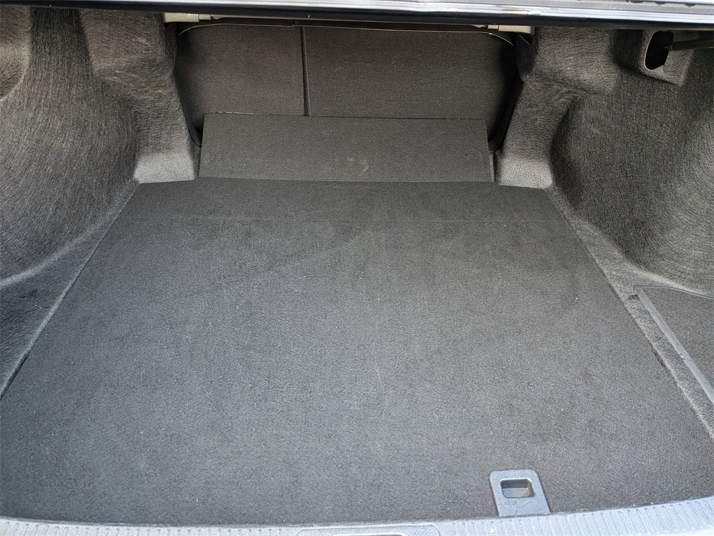 Thumbnail: 2025 Toyota Camry - 31