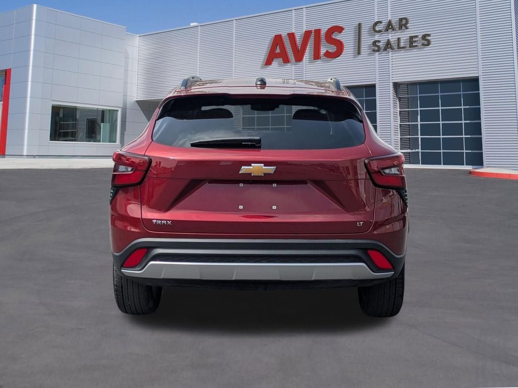 Thumbnail: 2025 Chevrolet Trax - 5