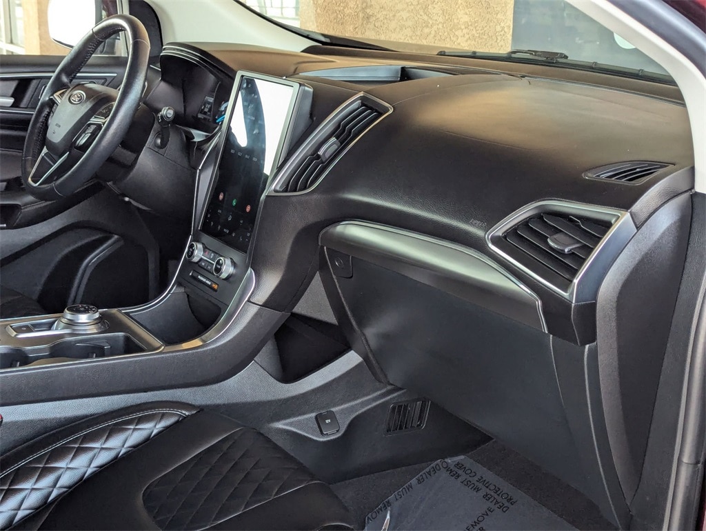 Thumbnail: 2024 Ford Edge - 32