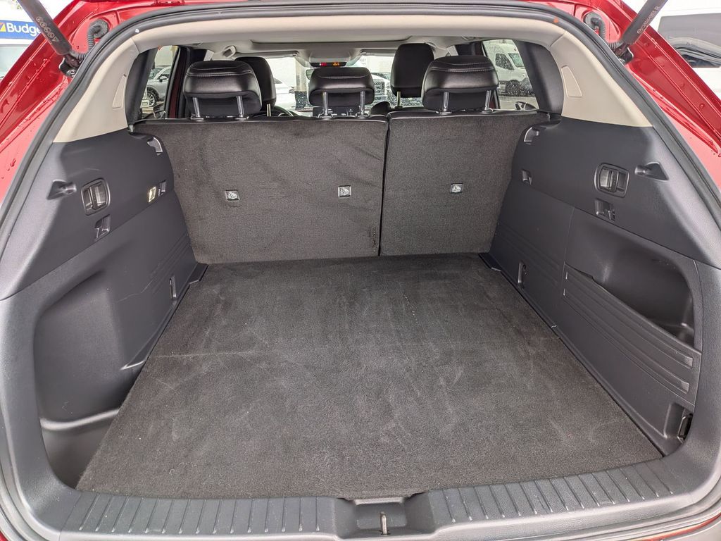 Thumbnail: 2025 Mazda CX-50 - 28