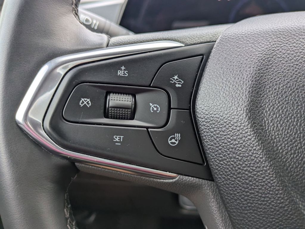 Thumbnail: 2025 Chevrolet Trax - 19