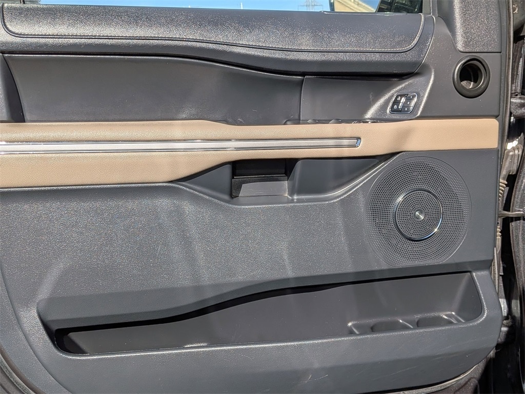 Thumbnail: 2024 Ford Expedition MAX - 11