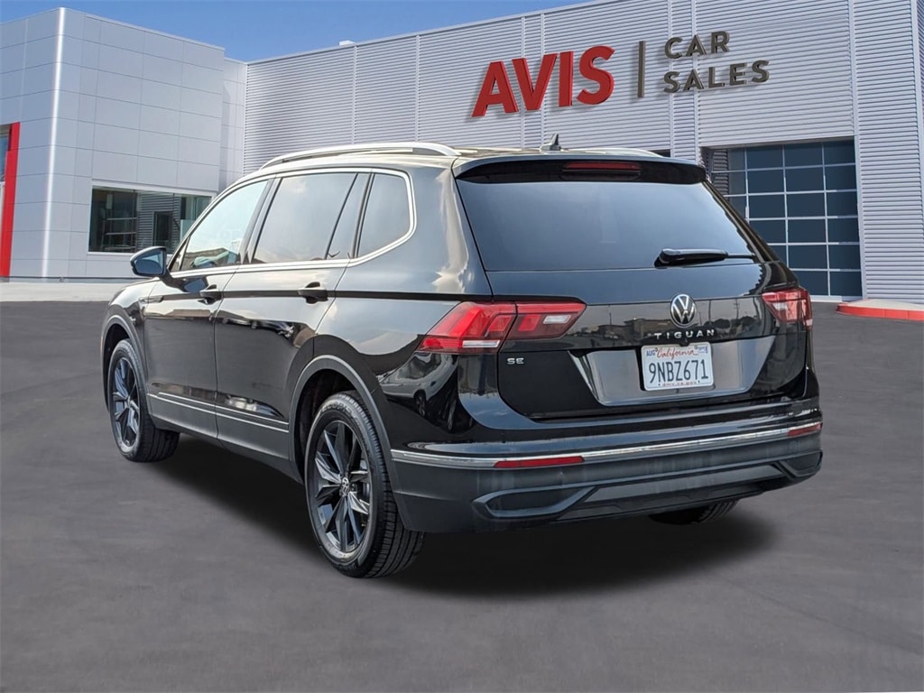 Thumbnail: 2024 Volkswagen Tiguan - 9