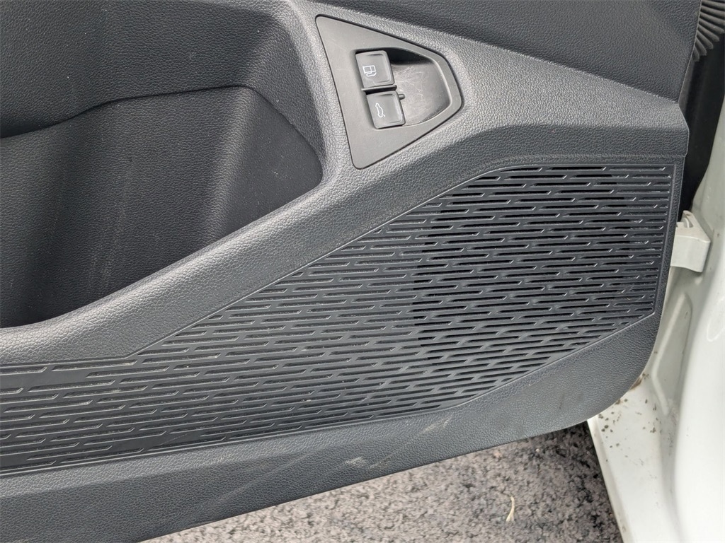 Thumbnail: 2024 Volkswagen Jetta - 15