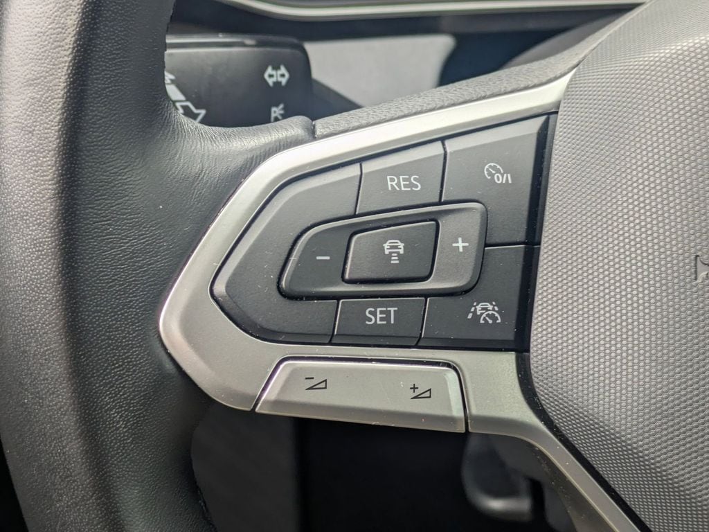 Thumbnail: 2025 Volkswagen Jetta - 20