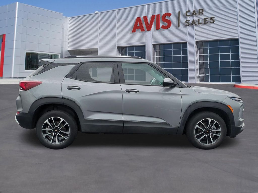 Thumbnail: 2025 Chevrolet TrailBlazer - 5