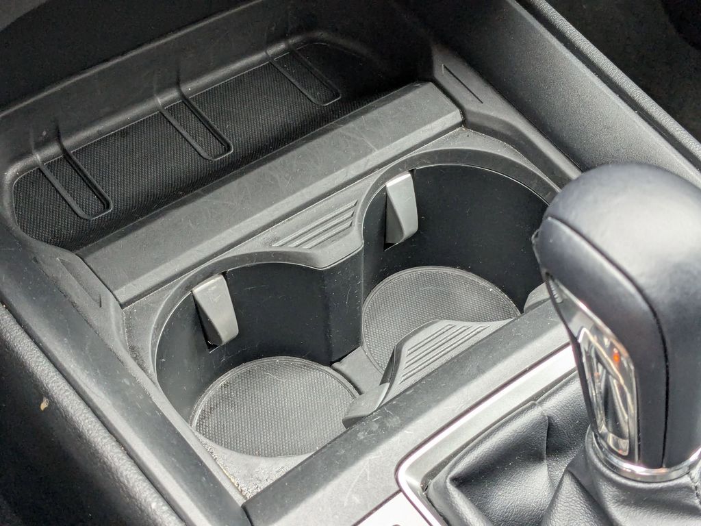 Thumbnail: 2025 Mazda CX-50 - 25