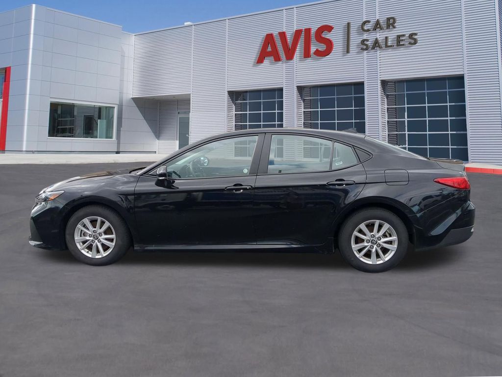 Thumbnail: 2025 Toyota Camry - 10