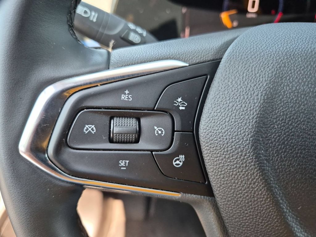 Thumbnail: 2025 Chevrolet Trax - 20