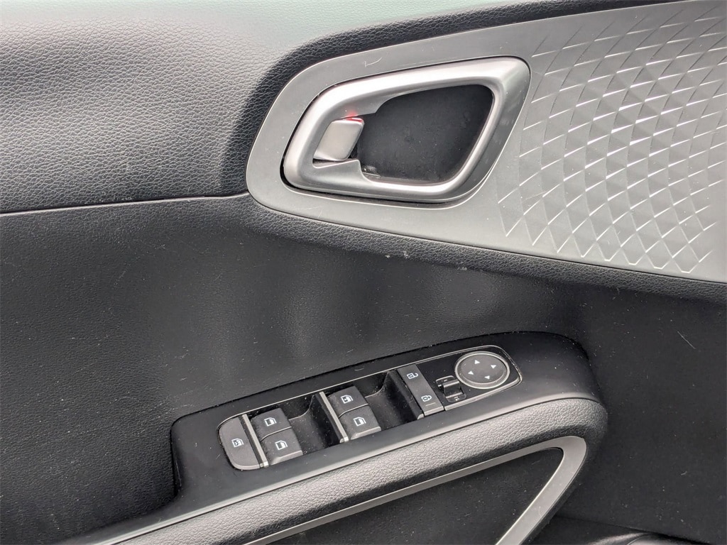 Thumbnail: 2024 Kia Soul - 14