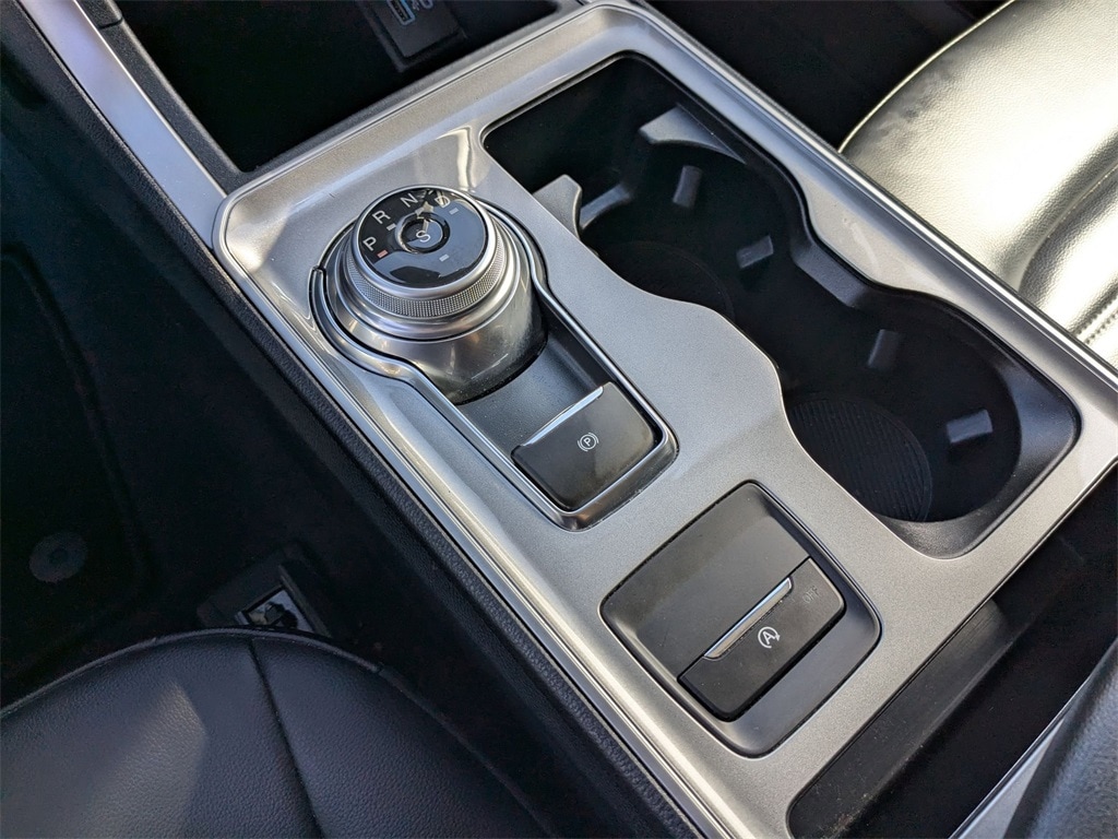 Thumbnail: 2024 Ford Edge - 25