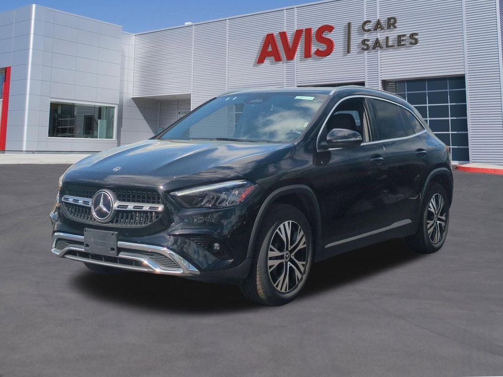 Thumbnail: 2025 Mercedes-Benz GLA - 10