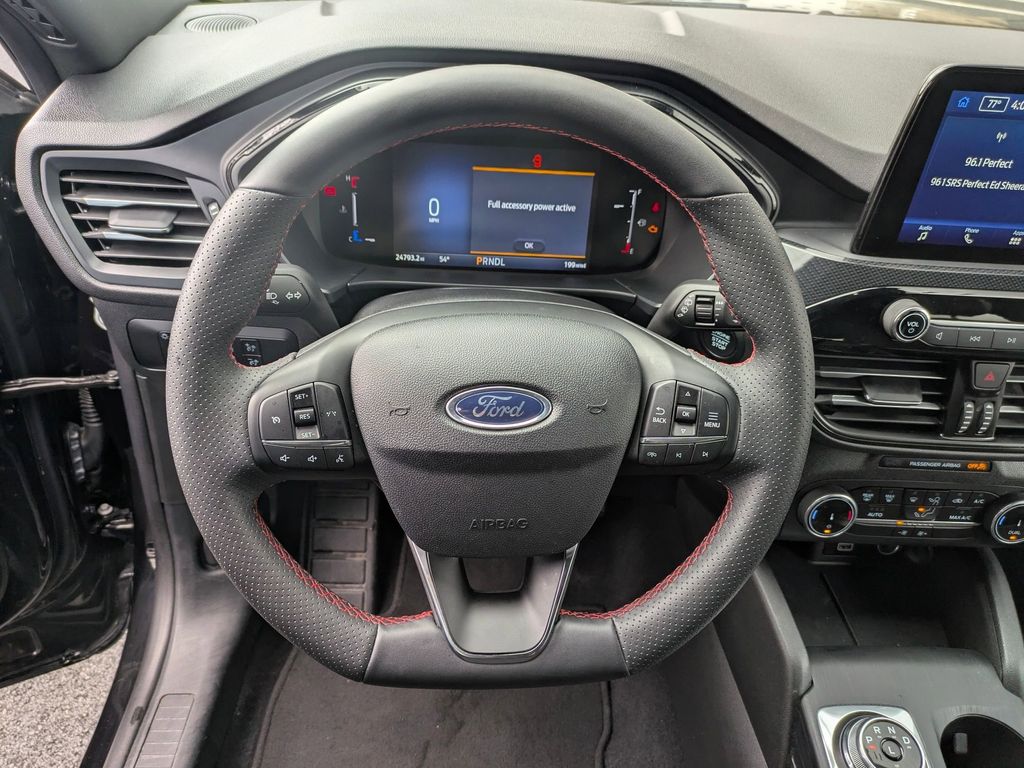 Thumbnail: 2025 Ford Escape - 19