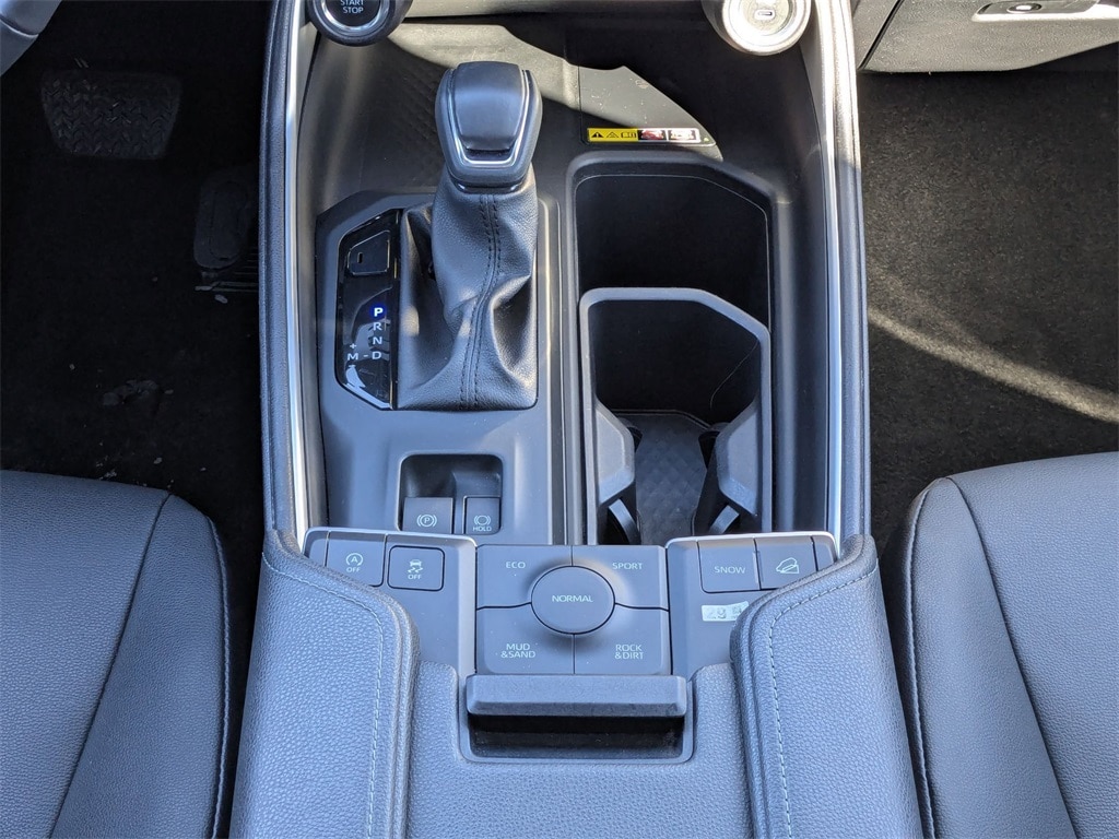 Thumbnail: 2025 Toyota Grand Highlander - 26