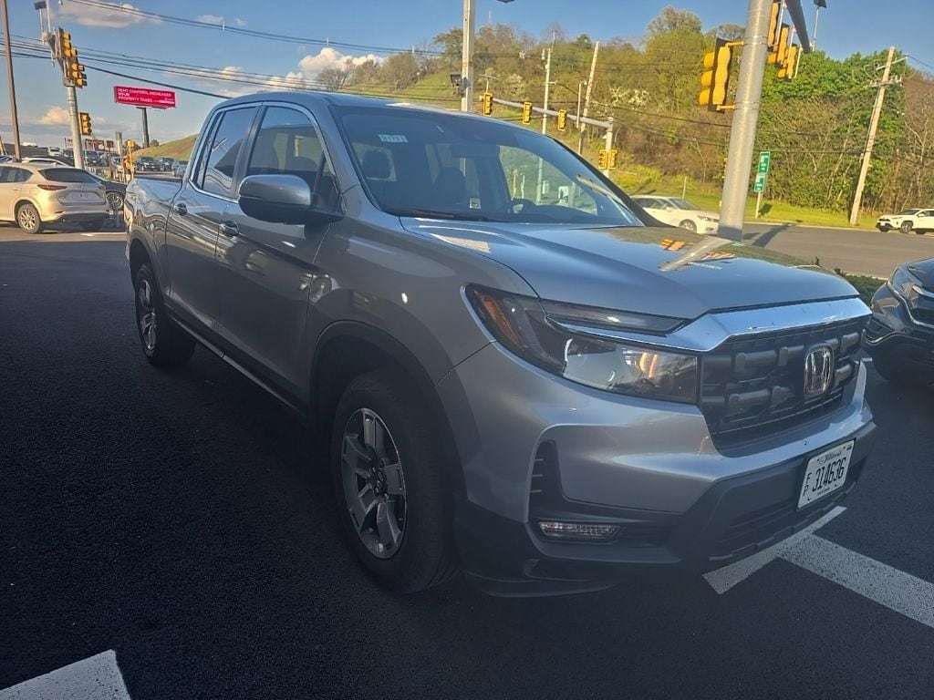 Thumbnail: 2025 Honda Ridgeline - 3