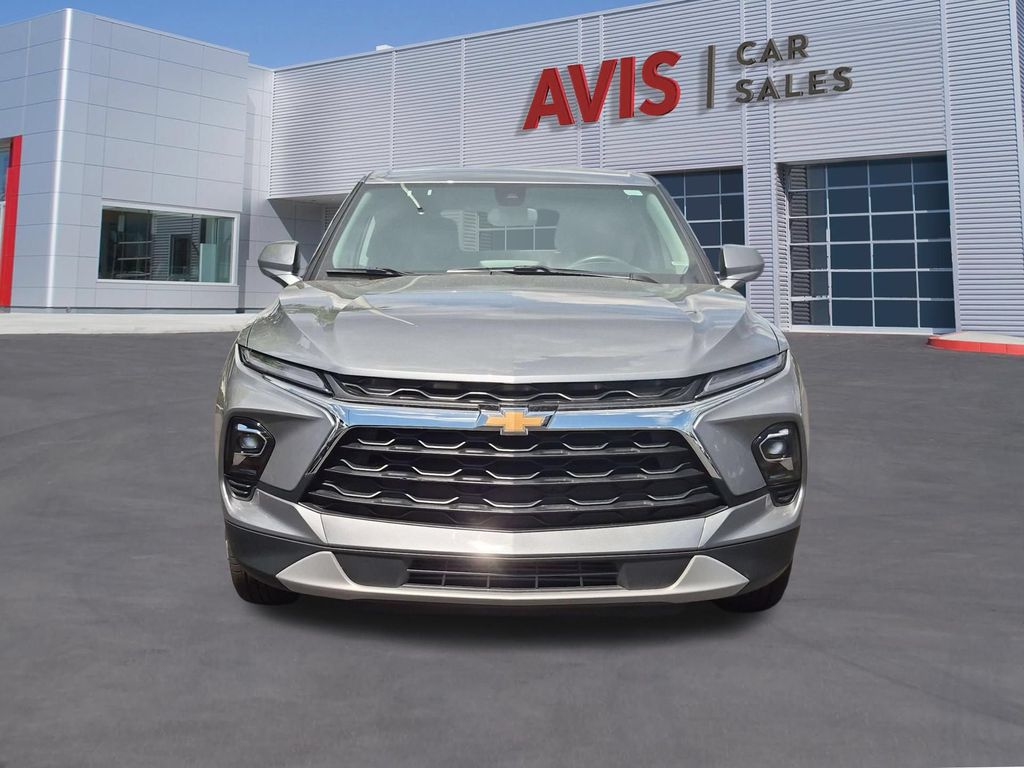 Thumbnail: 2025 Chevrolet Blazer - 2