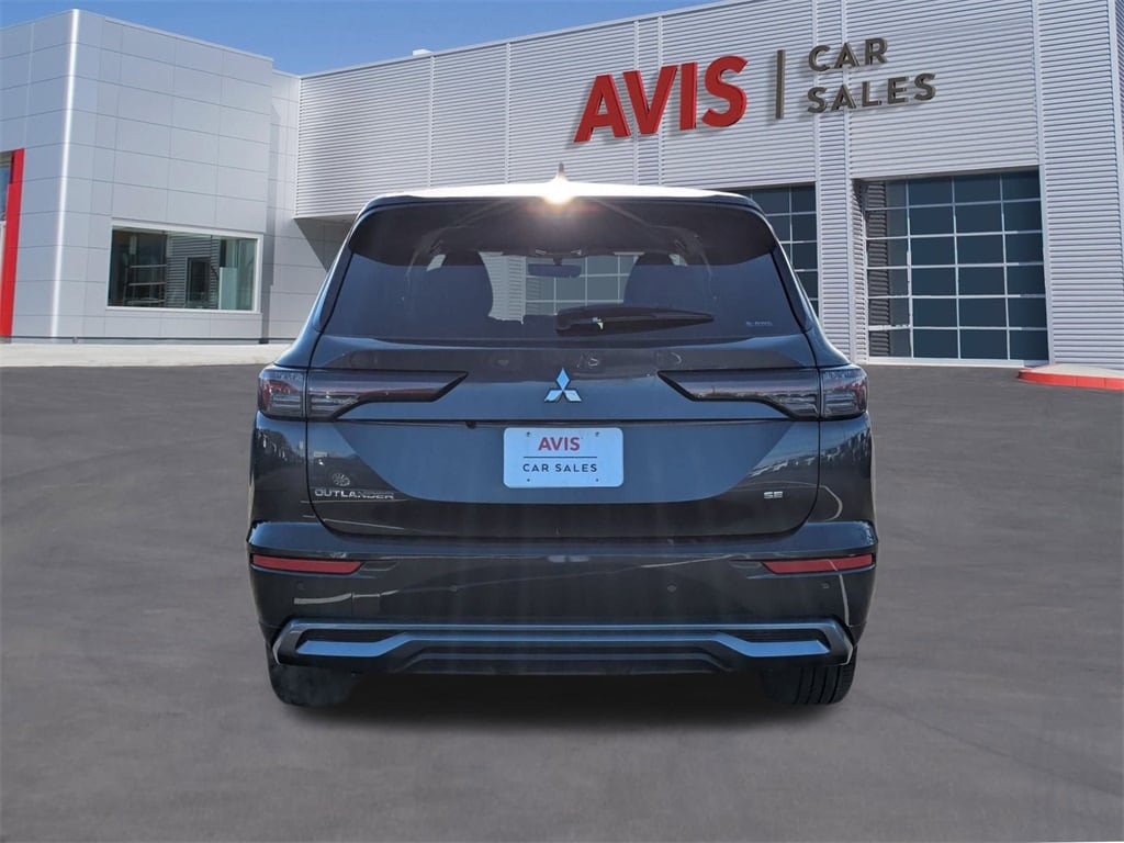 Thumbnail: 2025 Mitsubishi Outlander - 6