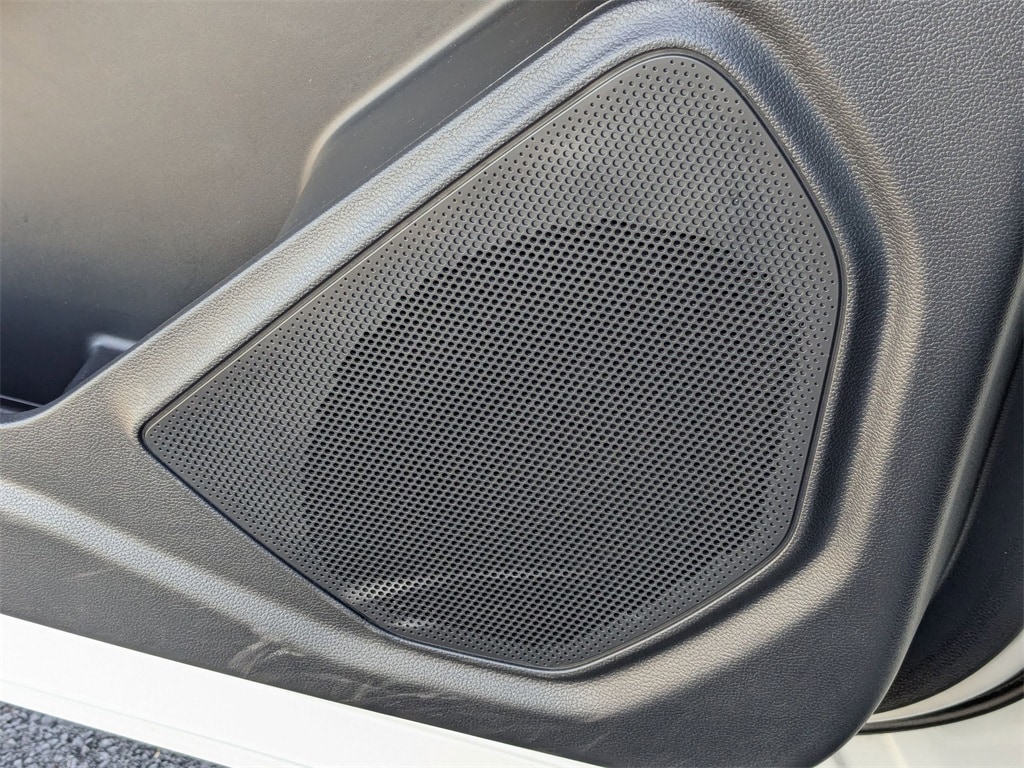 Thumbnail: 2025 Ford Explorer - 15