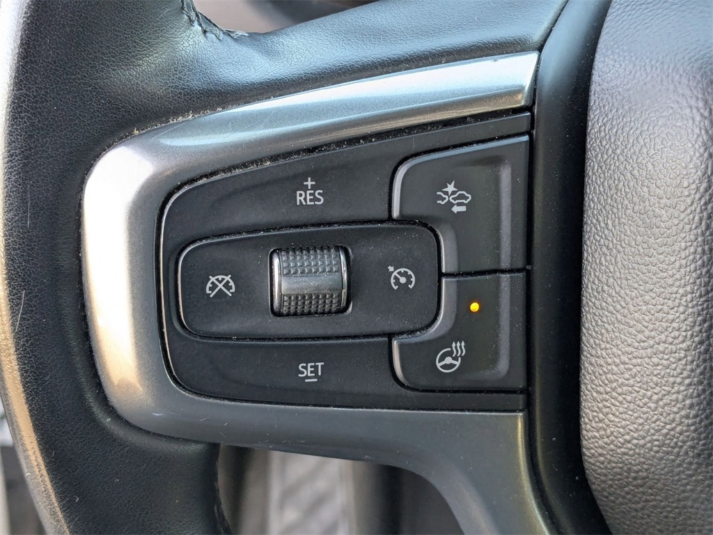 Thumbnail: 2023 Chevrolet Suburban - 22