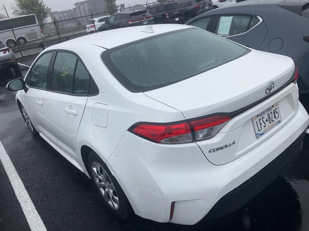 2024 Toyota Corolla LE photo 4