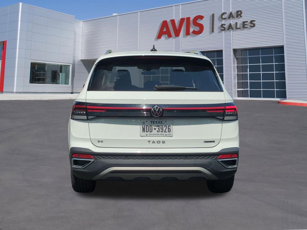 Thumbnail: 2025 Volkswagen Taos - 9