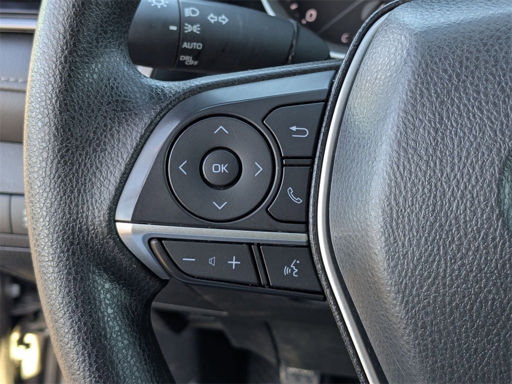 Thumbnail: 2024 Toyota Camry - 18