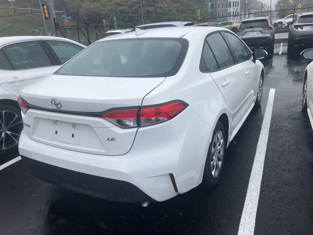 Thumbnail: 2024 Toyota Corolla - 3
