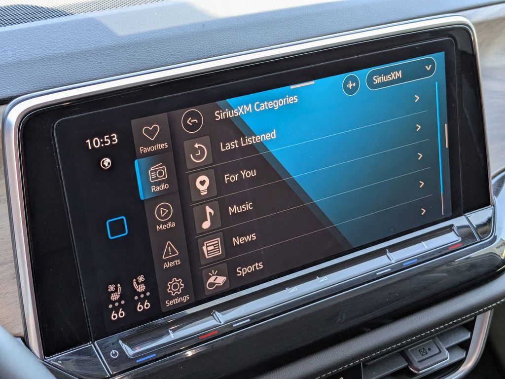 Thumbnail: 2025 Volkswagen Atlas - 21